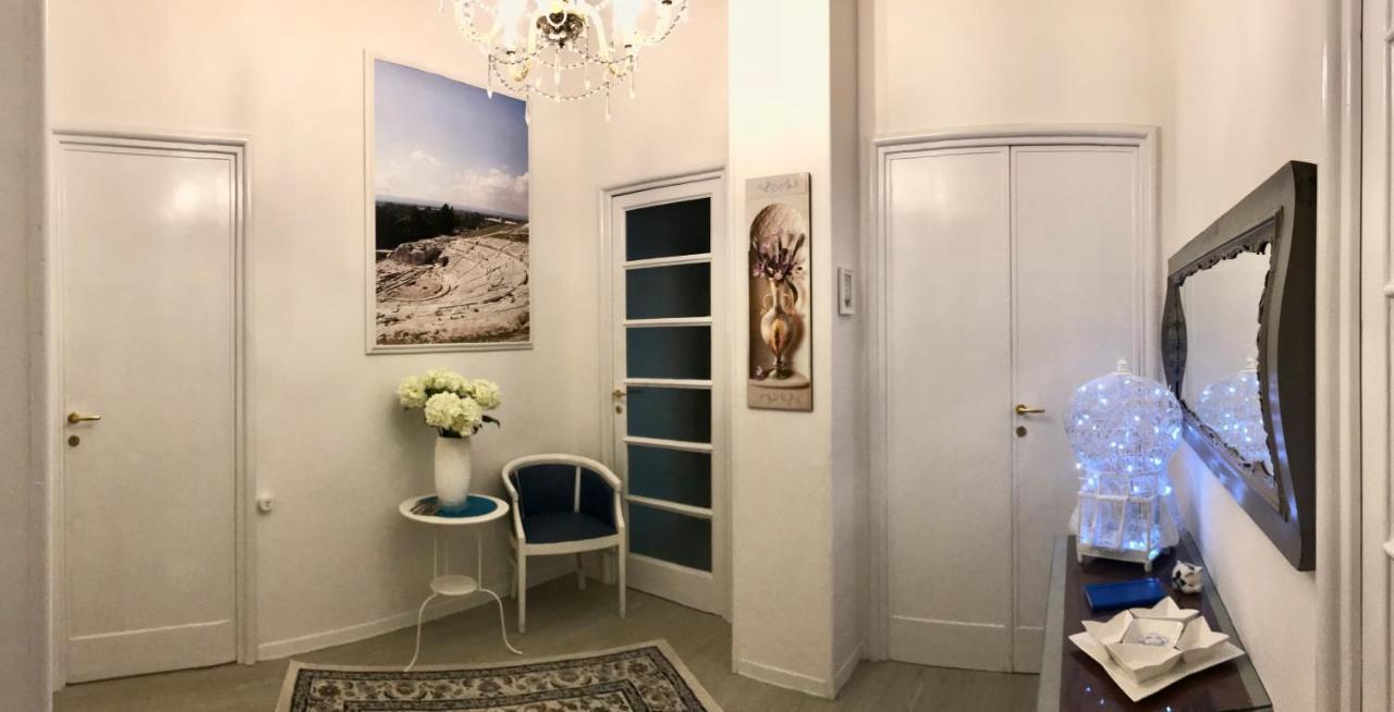 Casa Di Alice Luxury Hospitality - Elevator, Fast Wifi Apartamento Syracuse Exterior foto